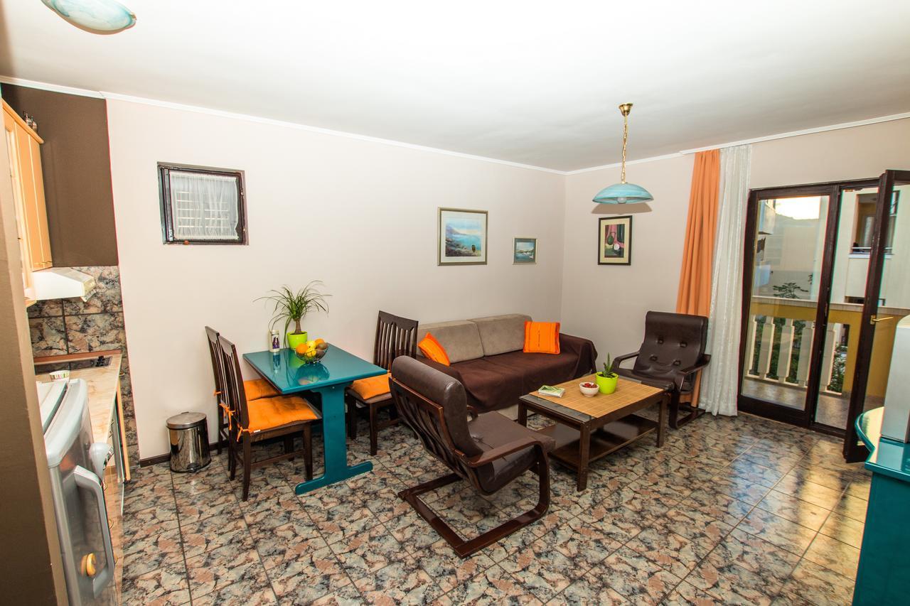 Sega Adzic Apartment